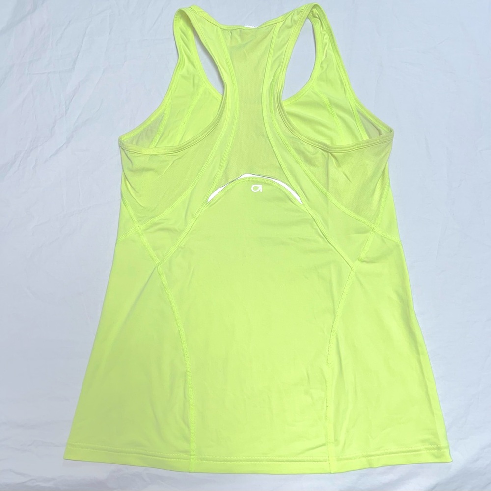 GapFit neon yellow running tank with reflective strips